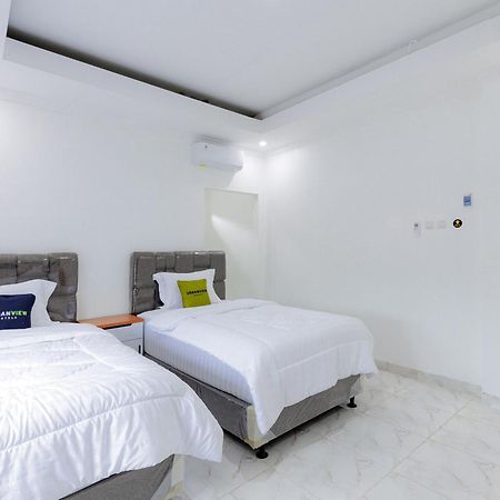 Urbanview Hotel Amira Syariah Bogor Pamoyanan Екстер'єр фото
