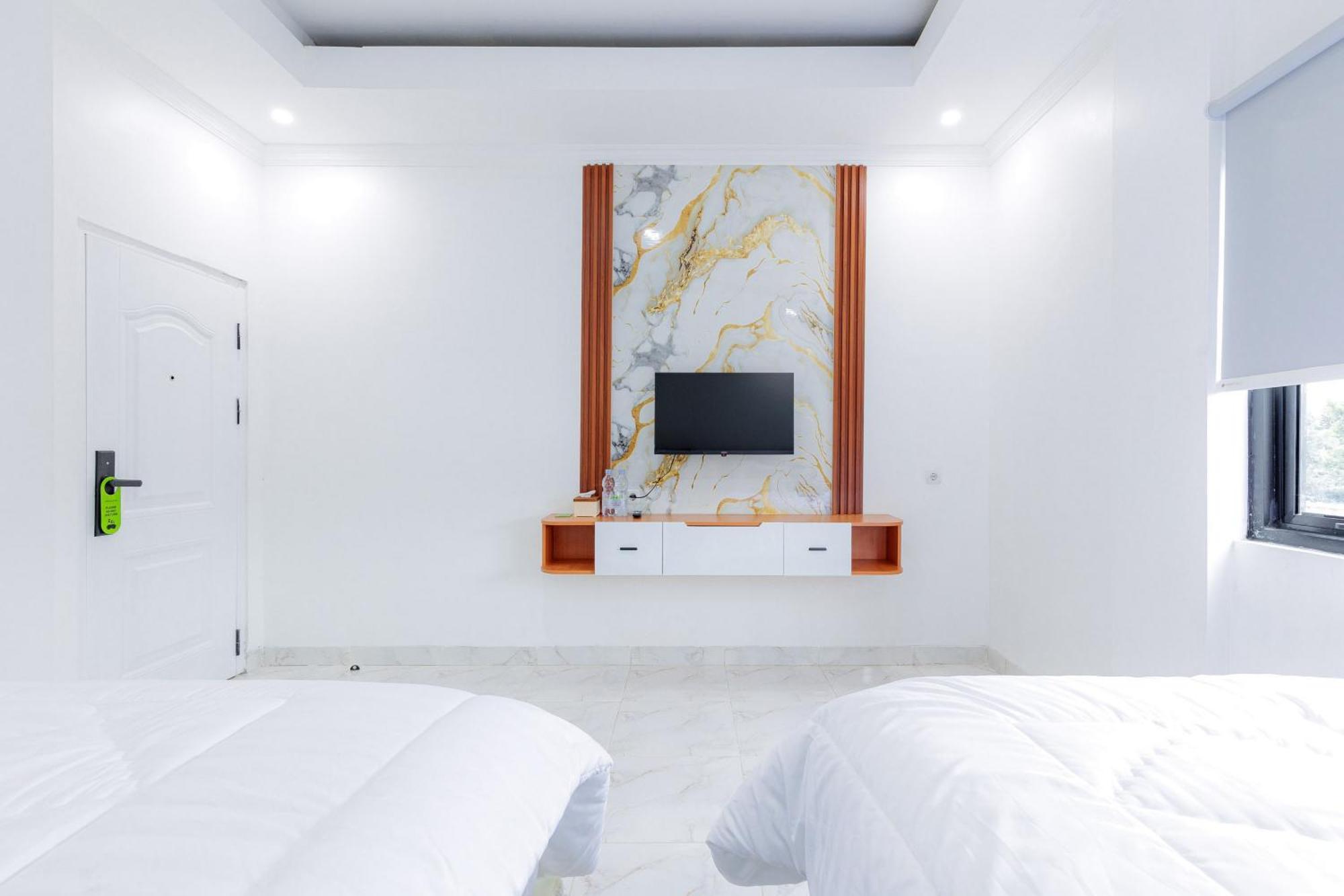 Urbanview Hotel Amira Syariah Bogor Pamoyanan Екстер'єр фото